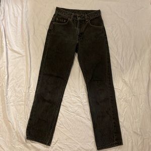 LEVI’s straight leg jeans